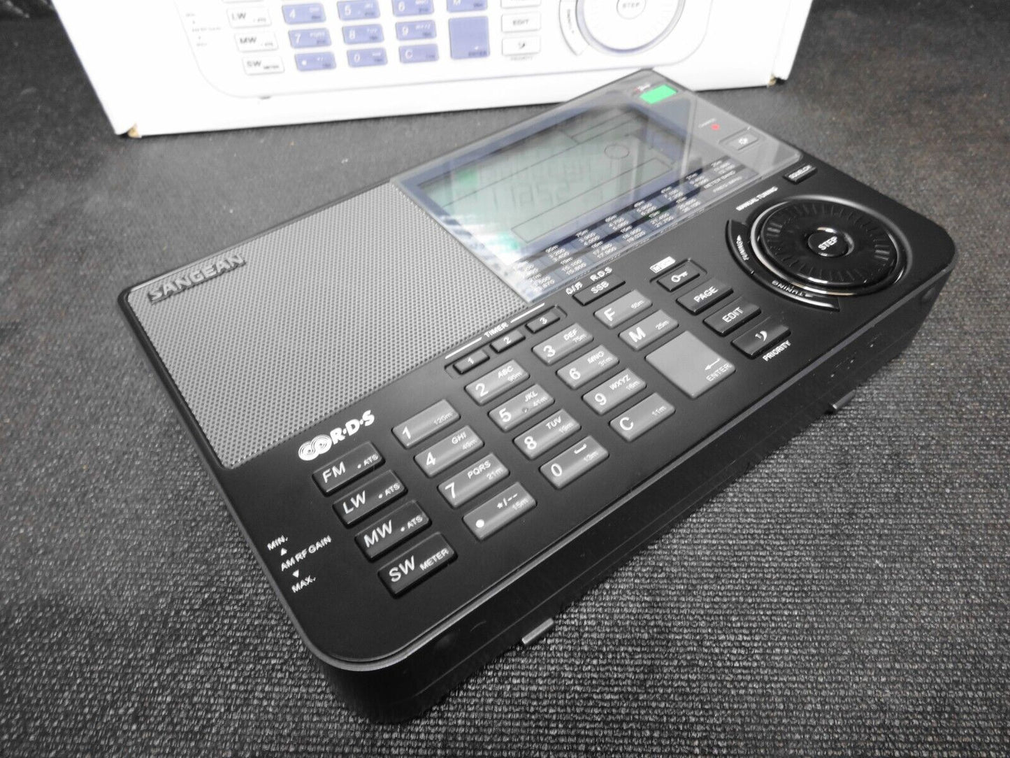 Sangean ATS-909X AM/FM/LW/SW World Band Receiver