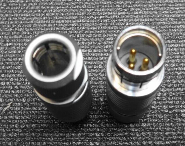 Fischer 104 C3 3-pole Male Round Cable Connector - Pair (2 Pcs)