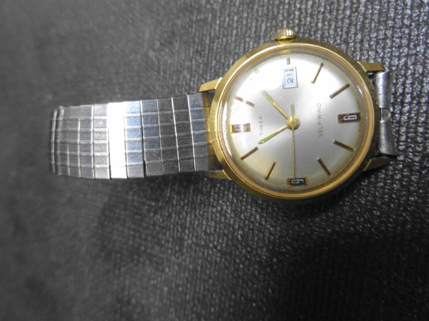 Vintage TIMEX Mens Watch - Self wind - 41.25mm Case - Style: 4147-3269