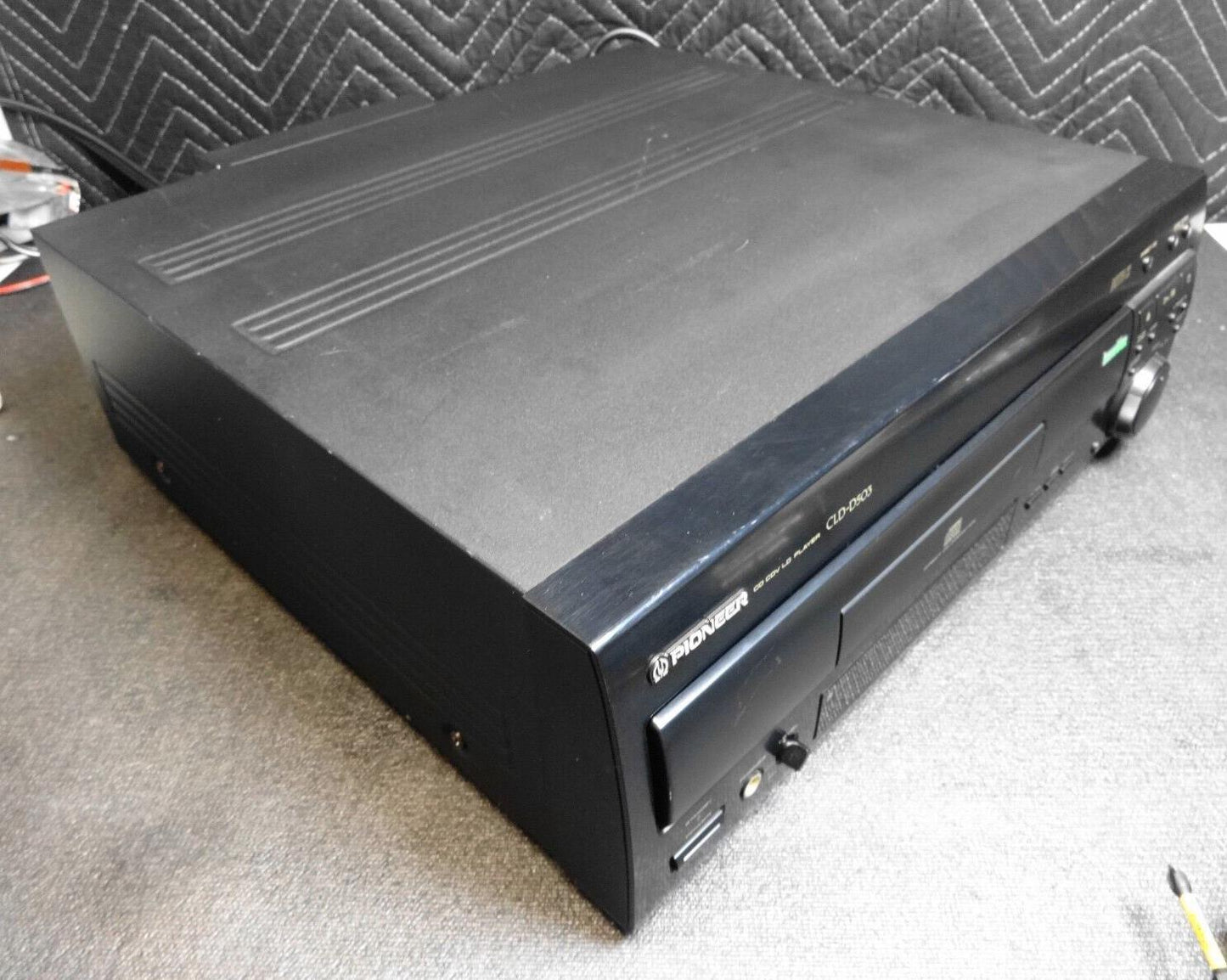 PIONEER CLD-D503 LD/CD Multi Laser Disc Player - No Remote *SERVICED*