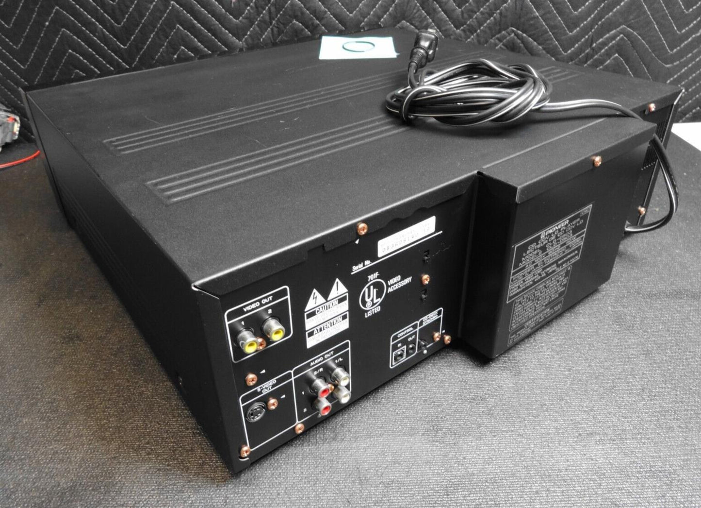 PIONEER CLD-D503 LD/CD Multi Laser Disc Player - No Remote *SERVICED*