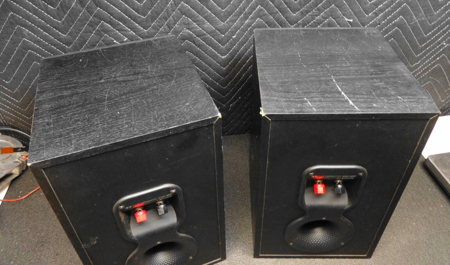 B&W DM 303 Bookshelf Speakers Bowers & Wilkins - Pair of 2x