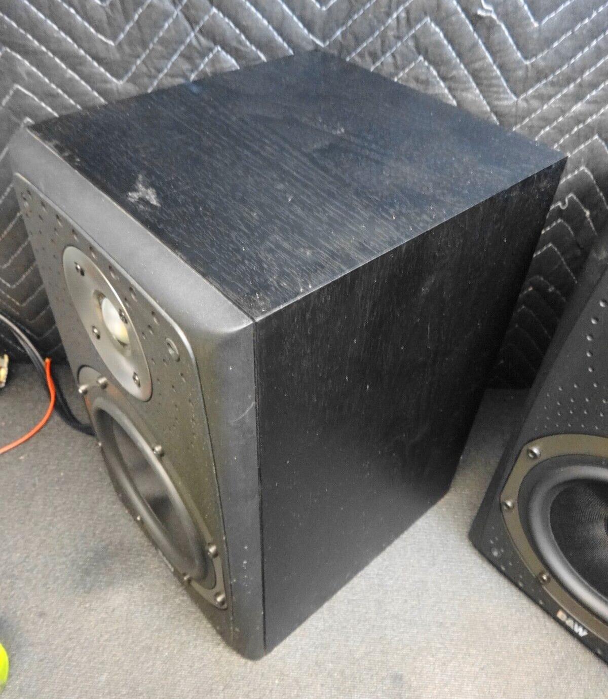 B&W DM 303 Bookshelf Speakers Bowers & Wilkins - Pair of 2x