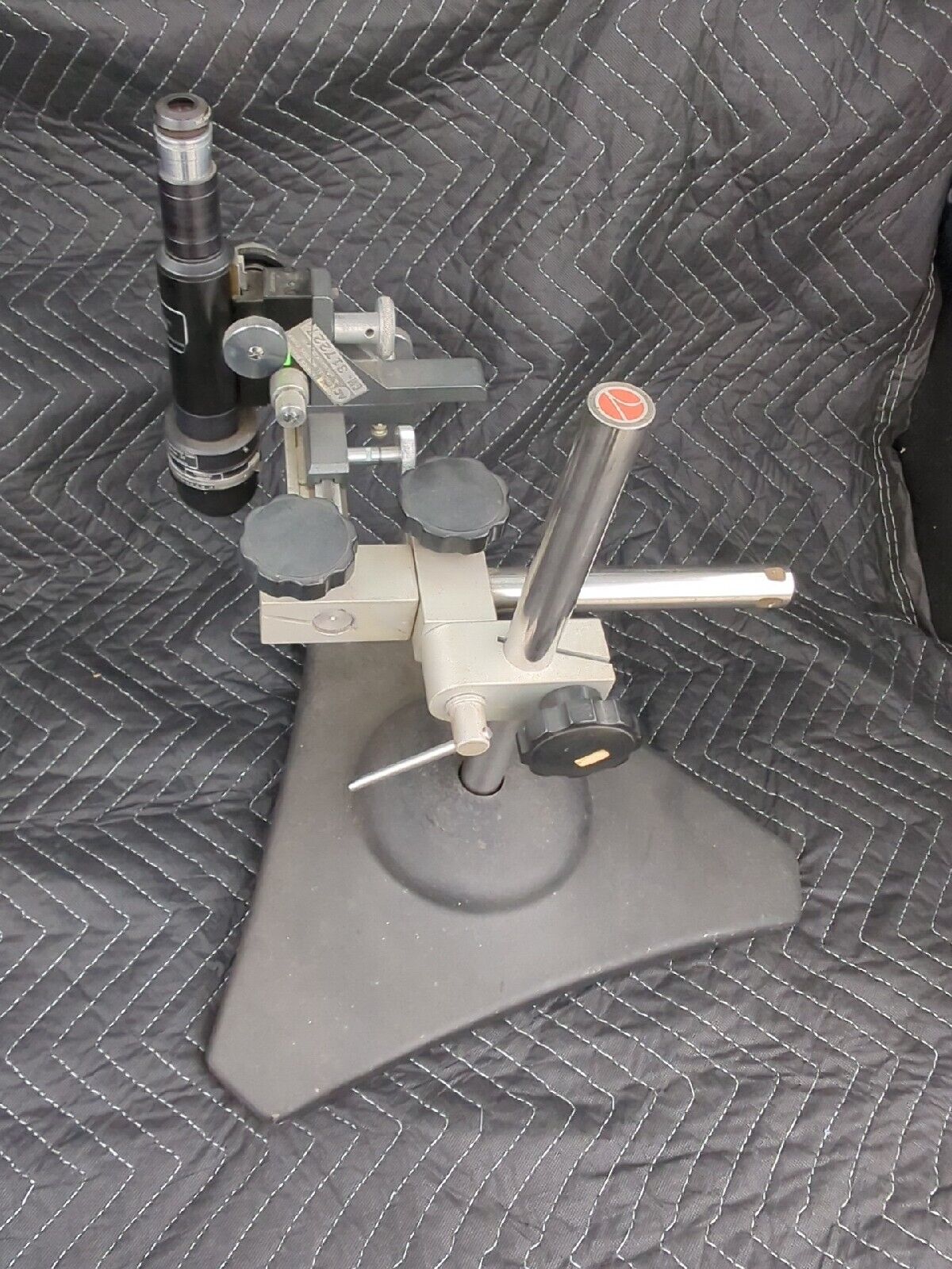 Gamma Scientific 700-10 Photometric Microscope Stage, Positioner Assembly, Stand