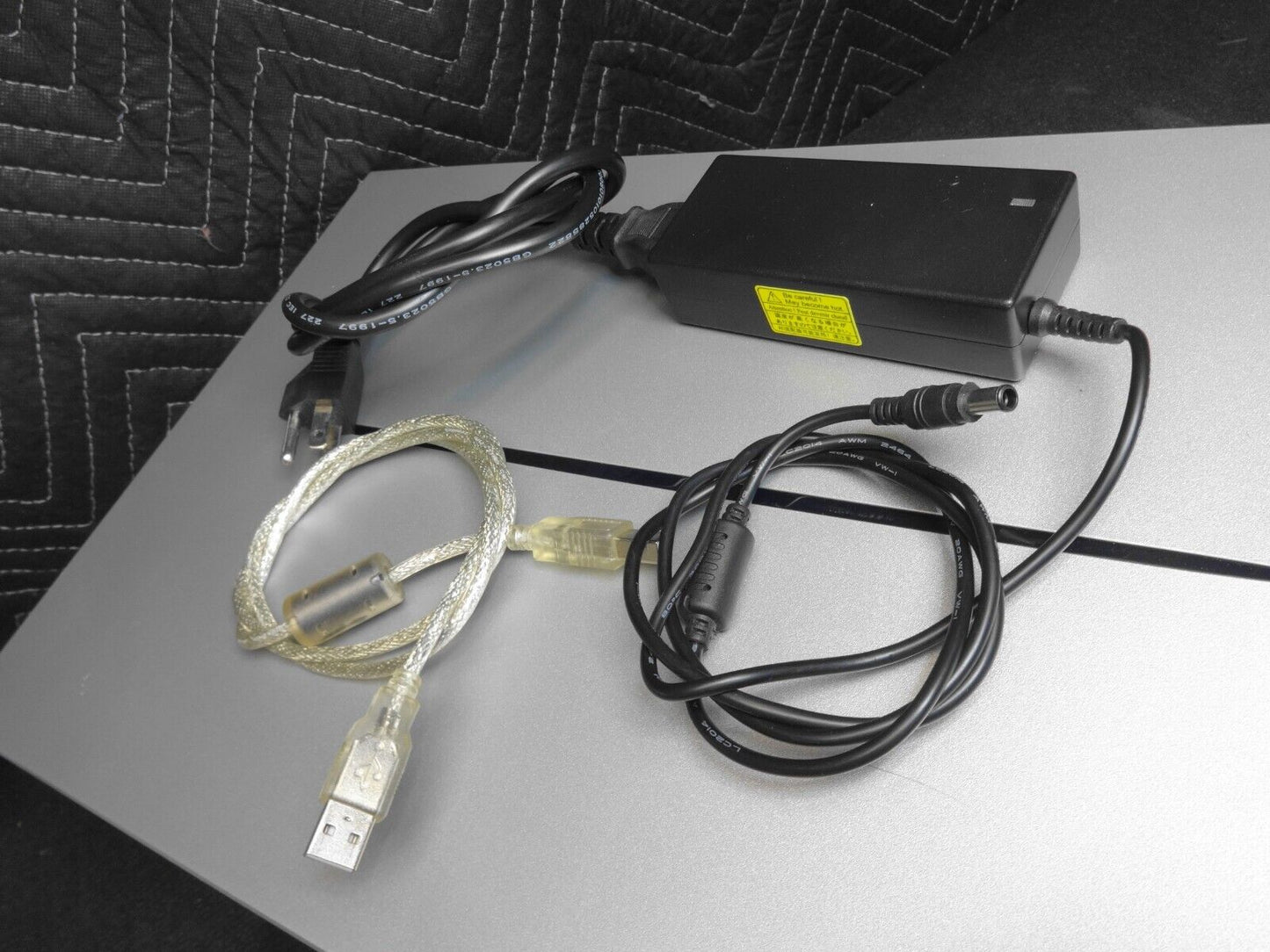 Epson Perfection V750 Pro Flatbed Document Scanner w/ USB & Power Cable V750-M 1