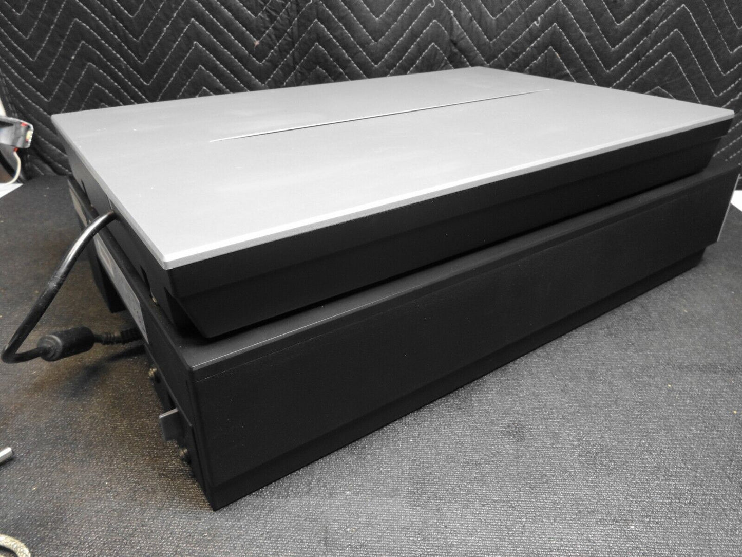 Epson Perfection V750 Pro Flatbed Document Scanner w/ USB & Power Cable V750-M 2