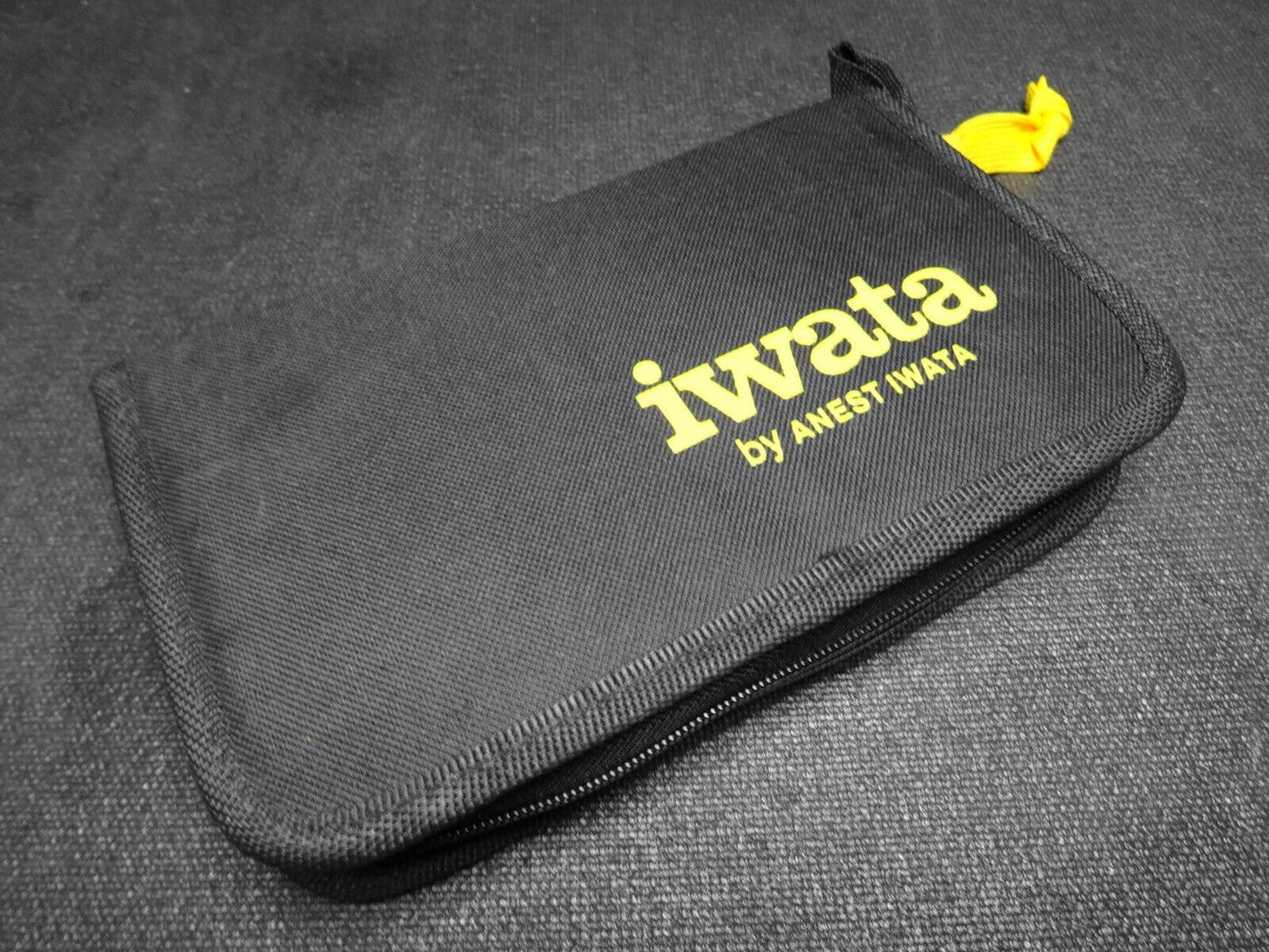 Iwata Eclipse HP-CS Airbrush, Iwata Case & Tools, Deluxe Hose, Quick Disconnect