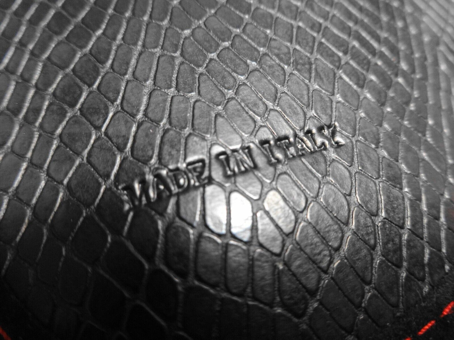 Unworn Laura Biagiotti Vintage Sunglasses Style P26-263L w/ Case & Hang Tag