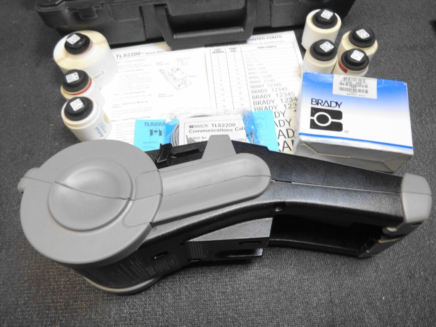 Brady TLS2200 Thermal Labeling System Printer w/ Case, Labels, PC & Power Cables