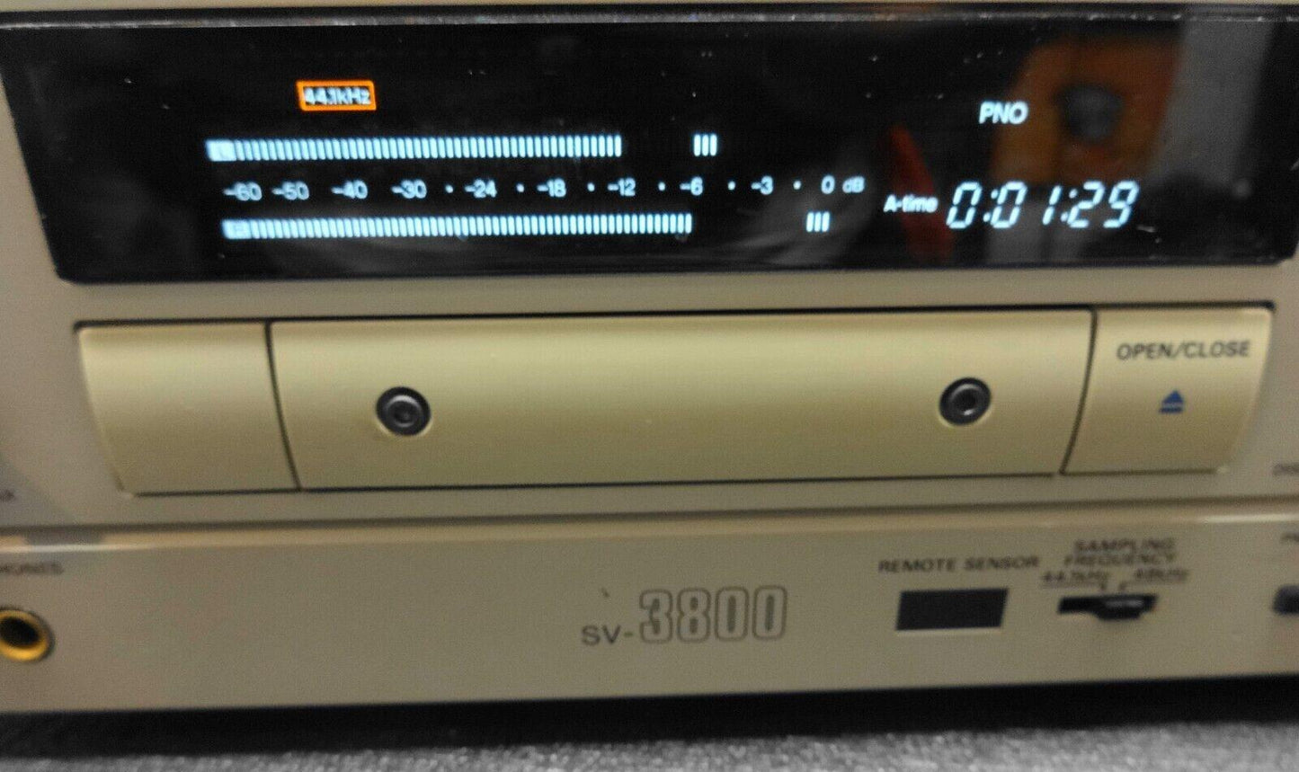 Panasonic SV-3800 DAT Recorder/Player w/ Rack Ears & Remote *SERVICED*