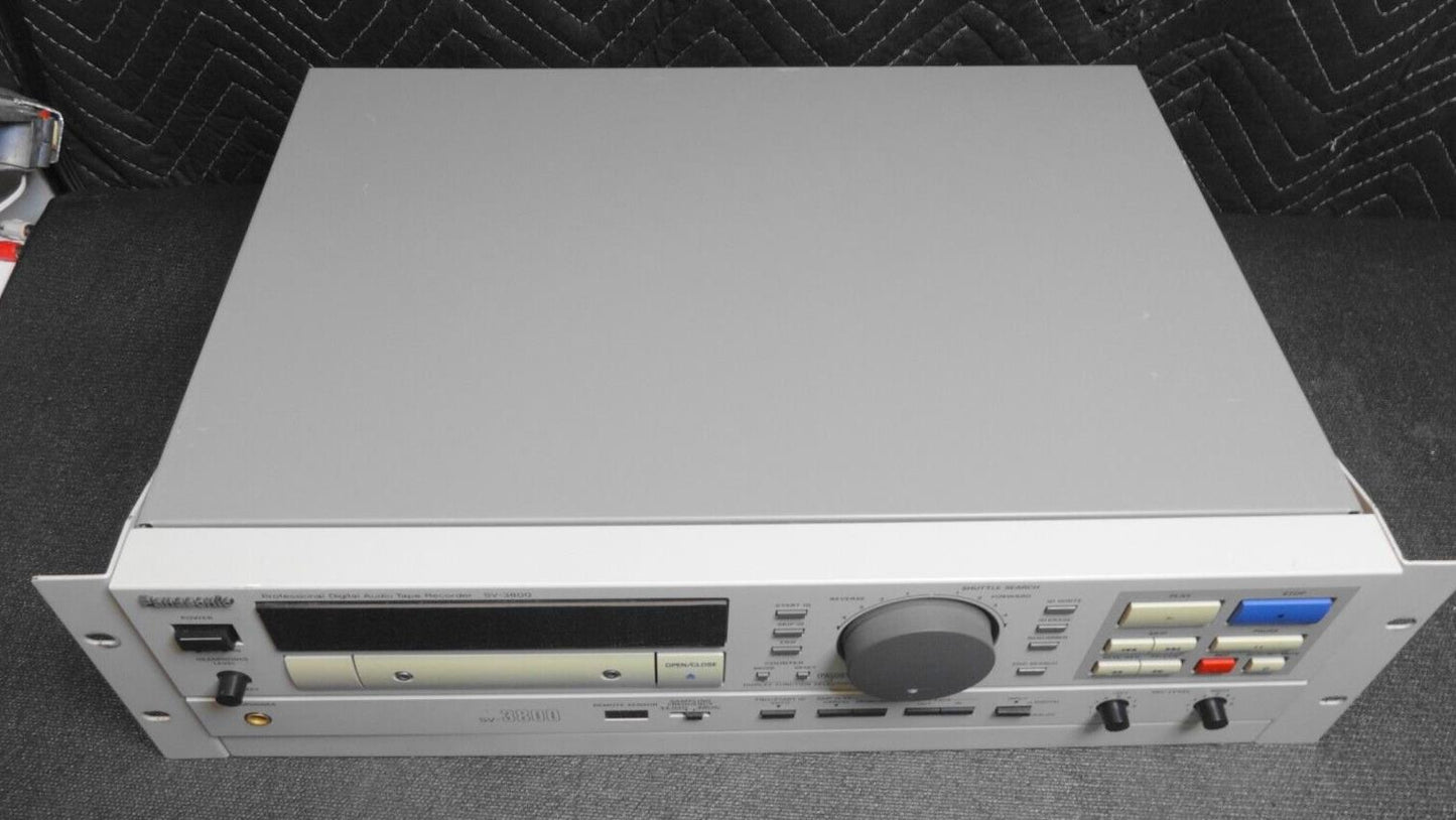 Panasonic SV-3800 DAT Recorder/Player w/ Rack Ears & Remote *SERVICED*