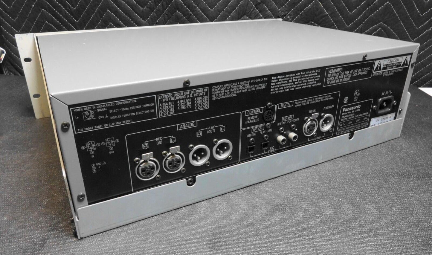 Panasonic SV-3800 DAT Recorder/Player w/ Rack Ears & Remote *SERVICED*