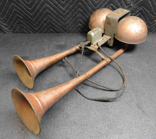 Antique / Vintage Dual Air Horns for Car / Truck / Train / Military