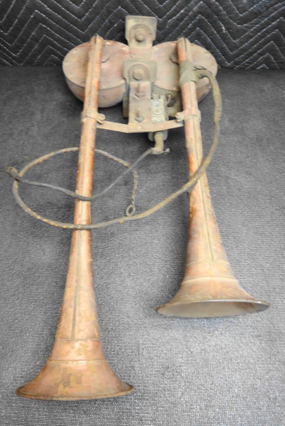 Antique / Vintage Dual Air Horns for Car / Truck / Train / Military