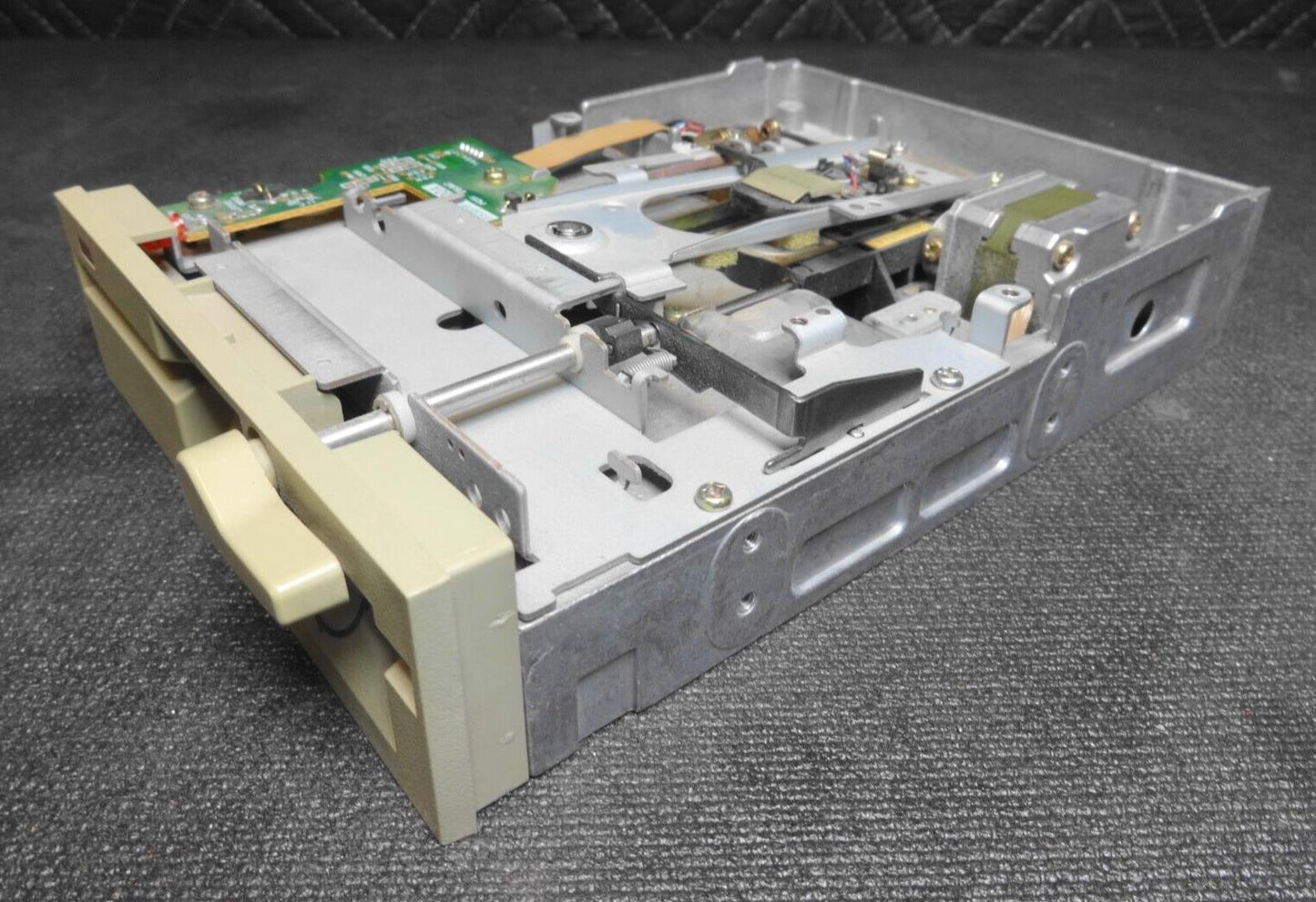 TEAC FD-55BR 5.25 Floppy Disk Drive 19307351-02