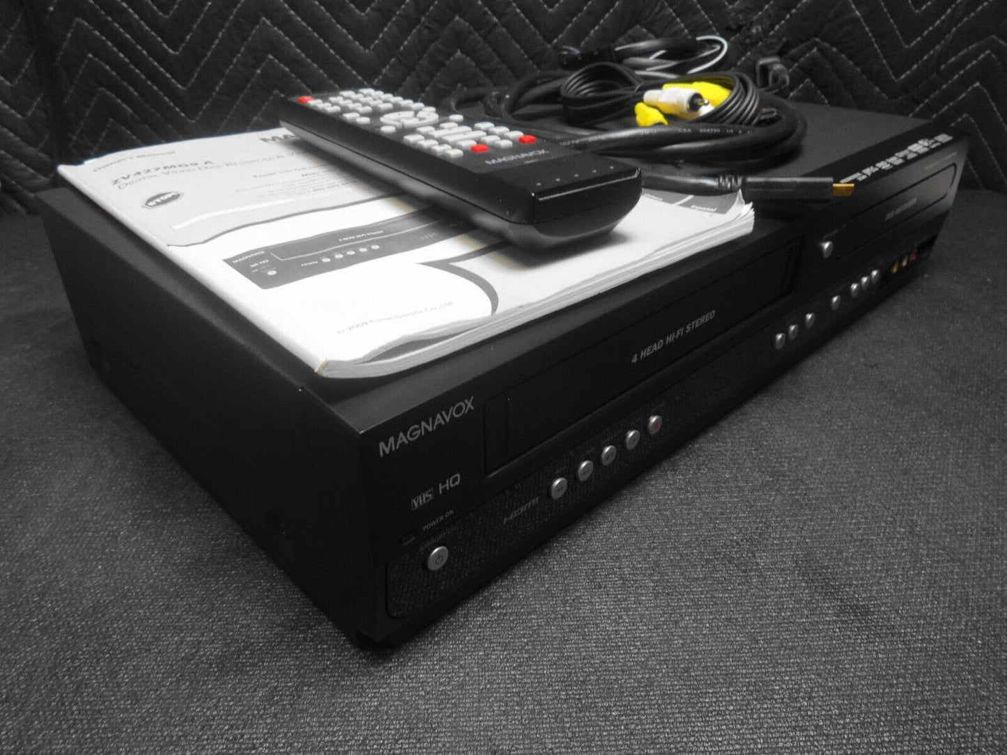 Magnavox ZV427MG9 HDMI DVD Recorder/VCR Combo Dubbing W/ Remote *SERVICED*