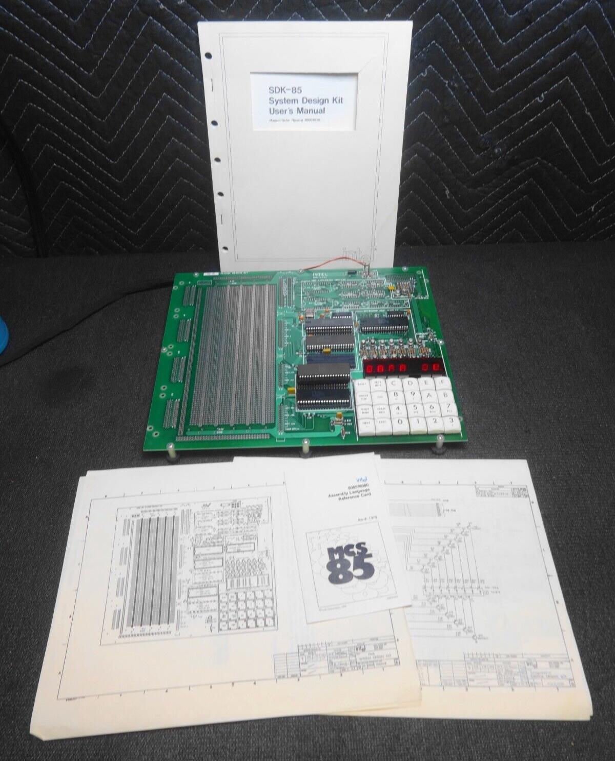 Intel MCS-85 SDK-85 System Design Kit w/ Manual & Schematic, 8085 1977 Intel ICs