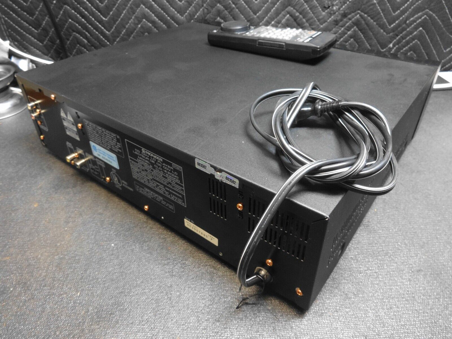Vintage Pioneer CLD-E2000 CD CDV LD Laserdisc Player w/ Remote - *SERVICED*