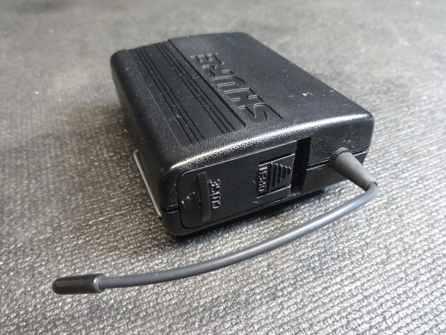 Shure Wireless Transmitter UT1-FM