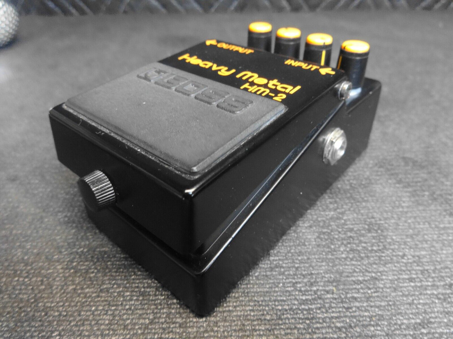 BOSS HM-2 Heavy Metal 1985 Vintage Guitar Effects Pedal Made in Japan