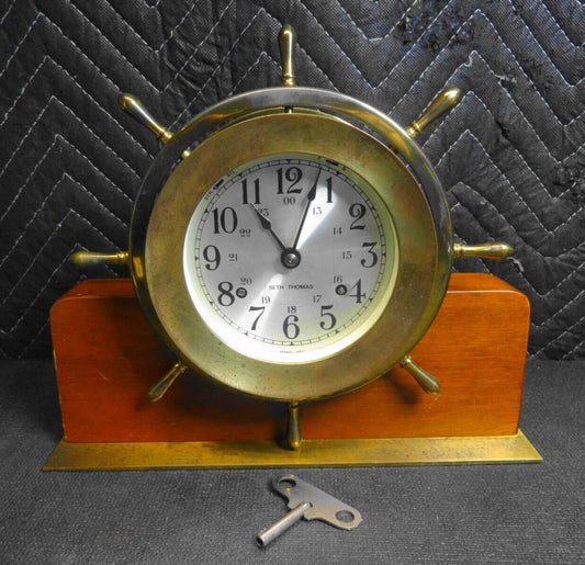 Seth Thomas Helmsman 1602 Ships Wheel Mantle Clock E537-001 Wood Brass With Key