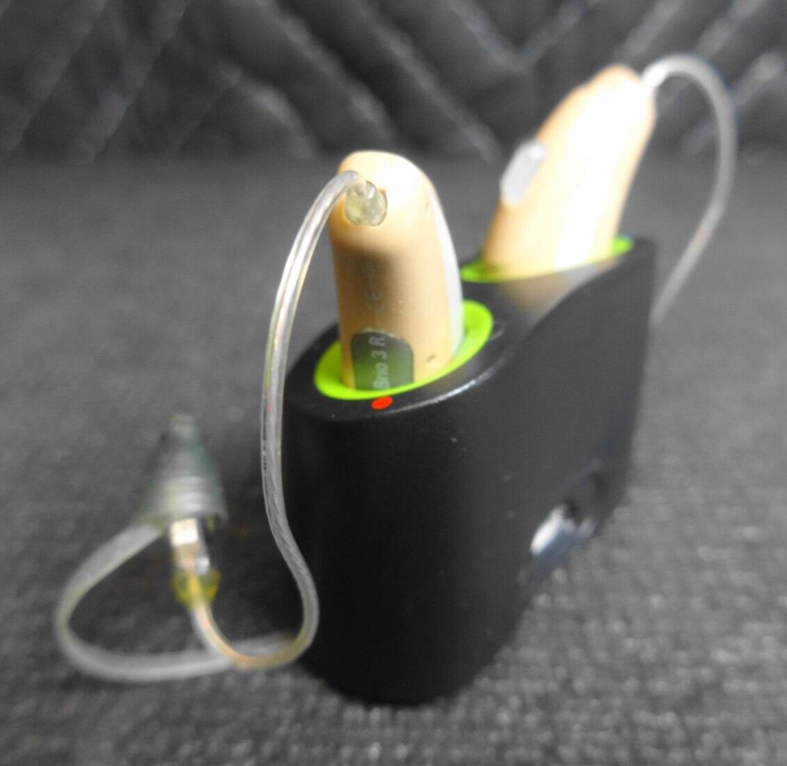 Phonak Brio 3 R Rechargeable Hearing Aids w/ Charging Base & AC Power Cord