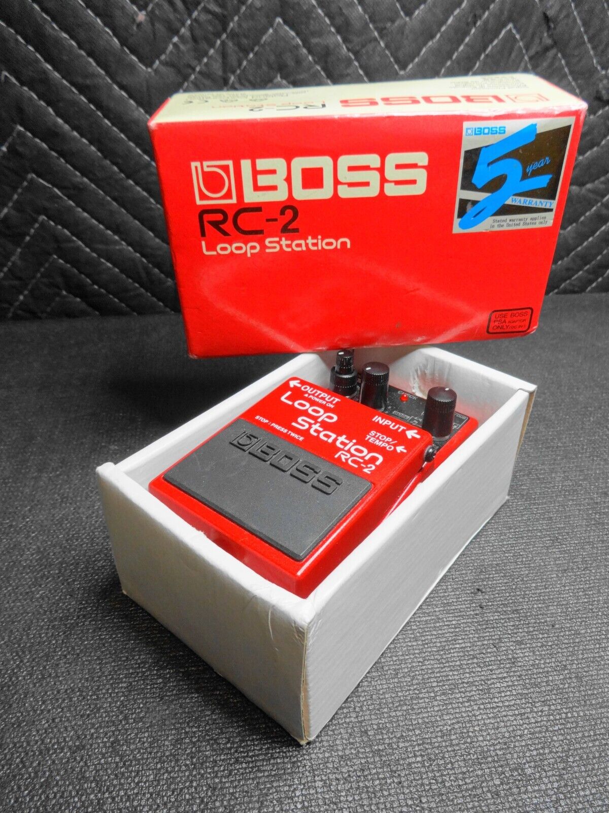 Boss RC-2 Loop Station Looper Guitar Effects Pedal
