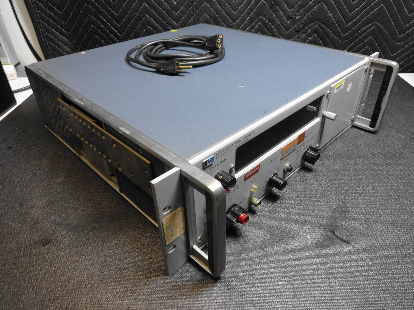 Vintage HP Hewlett-Packard 5245L Nixie Tube Electronic Counter