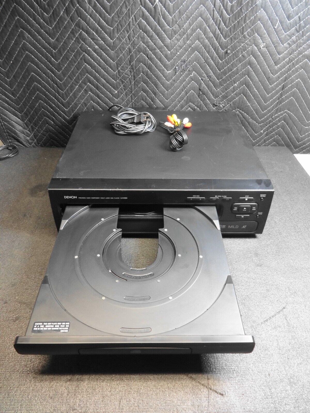 Demon LA-2300 Multi Laser Disc LaserDisc Player - *SERVICED*