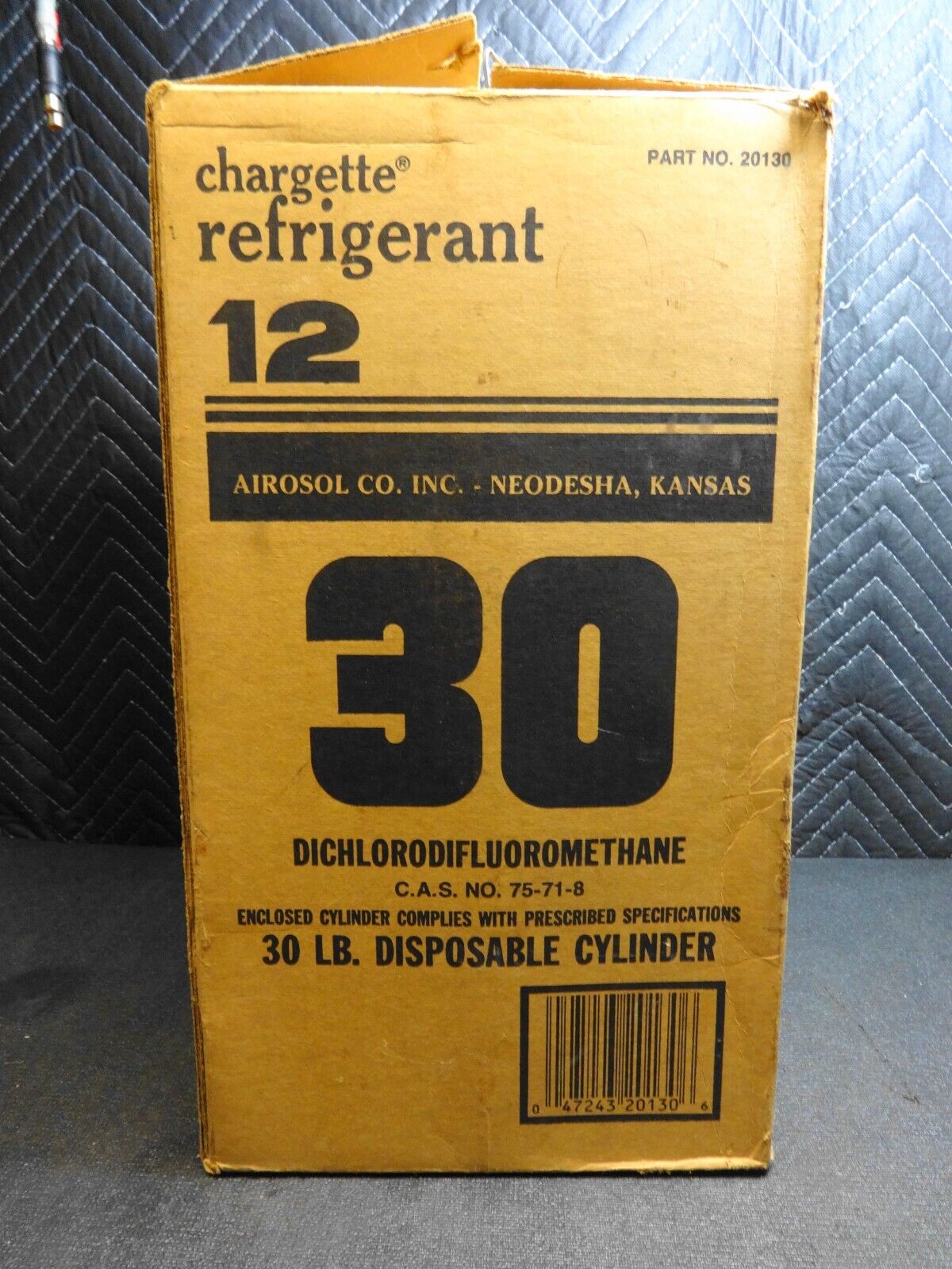 R12 Refrigerant 30 lb Disposable Cylinder
