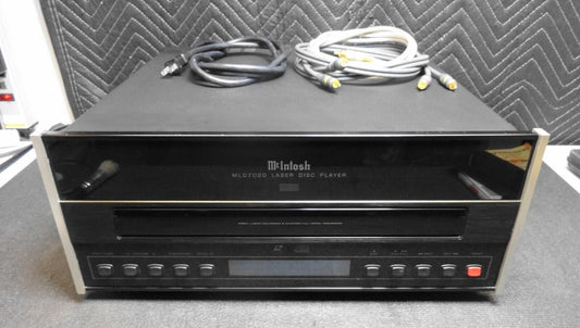 RARE VINTAGE MCINTOSH MLD7020 LASER DISK/CD PLAYER w/ AV Cables - *BROKEN*