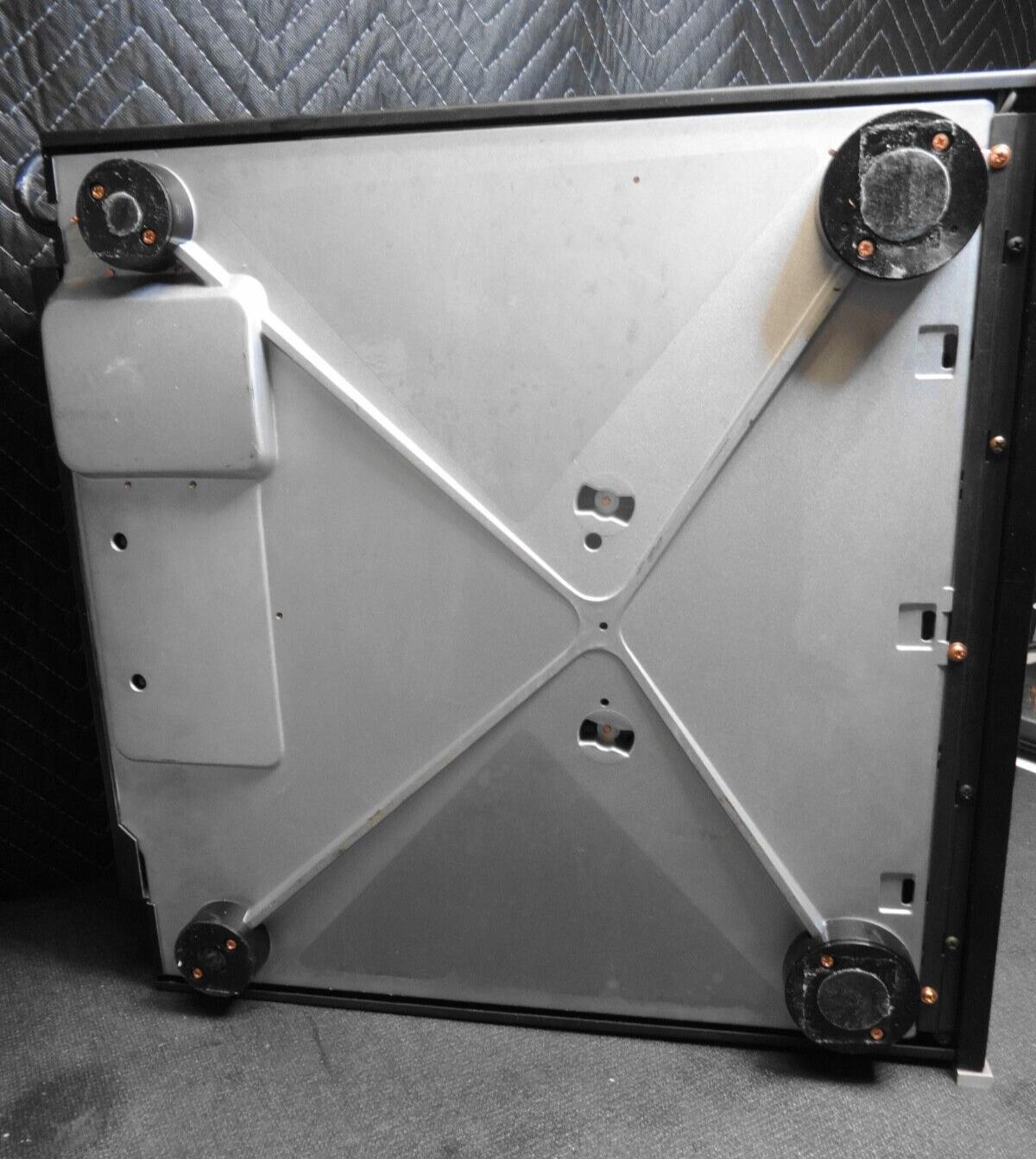 RARE VINTAGE MCINTOSH MLD7020 LASER DISK/CD PLAYER w/ AV Cables - *BROKEN*