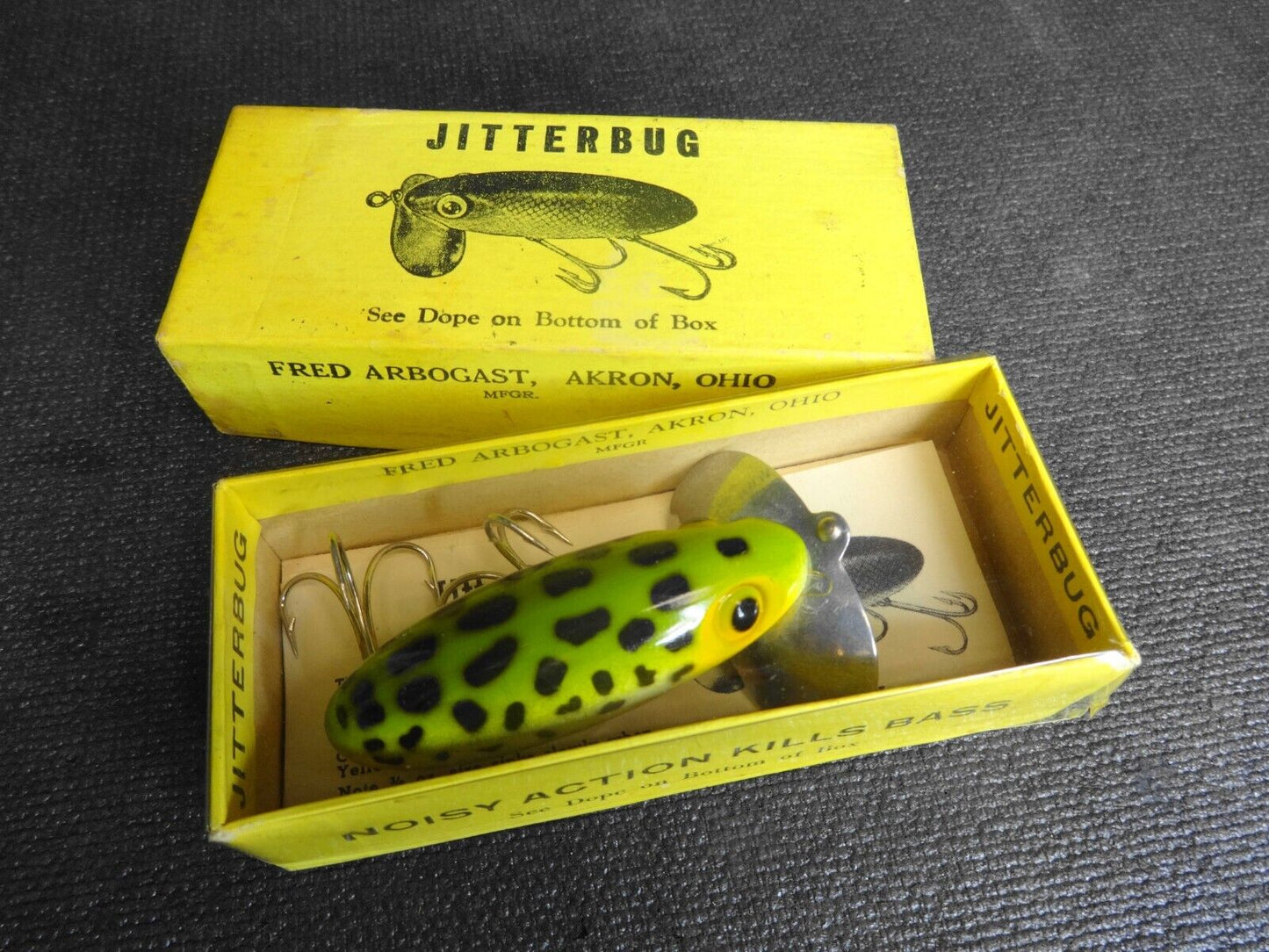 VINTAGE FRED ARBOGAST FISHING LURE JITTERBUG FROG - WOOD BODY, METAL LIP w/ BOX