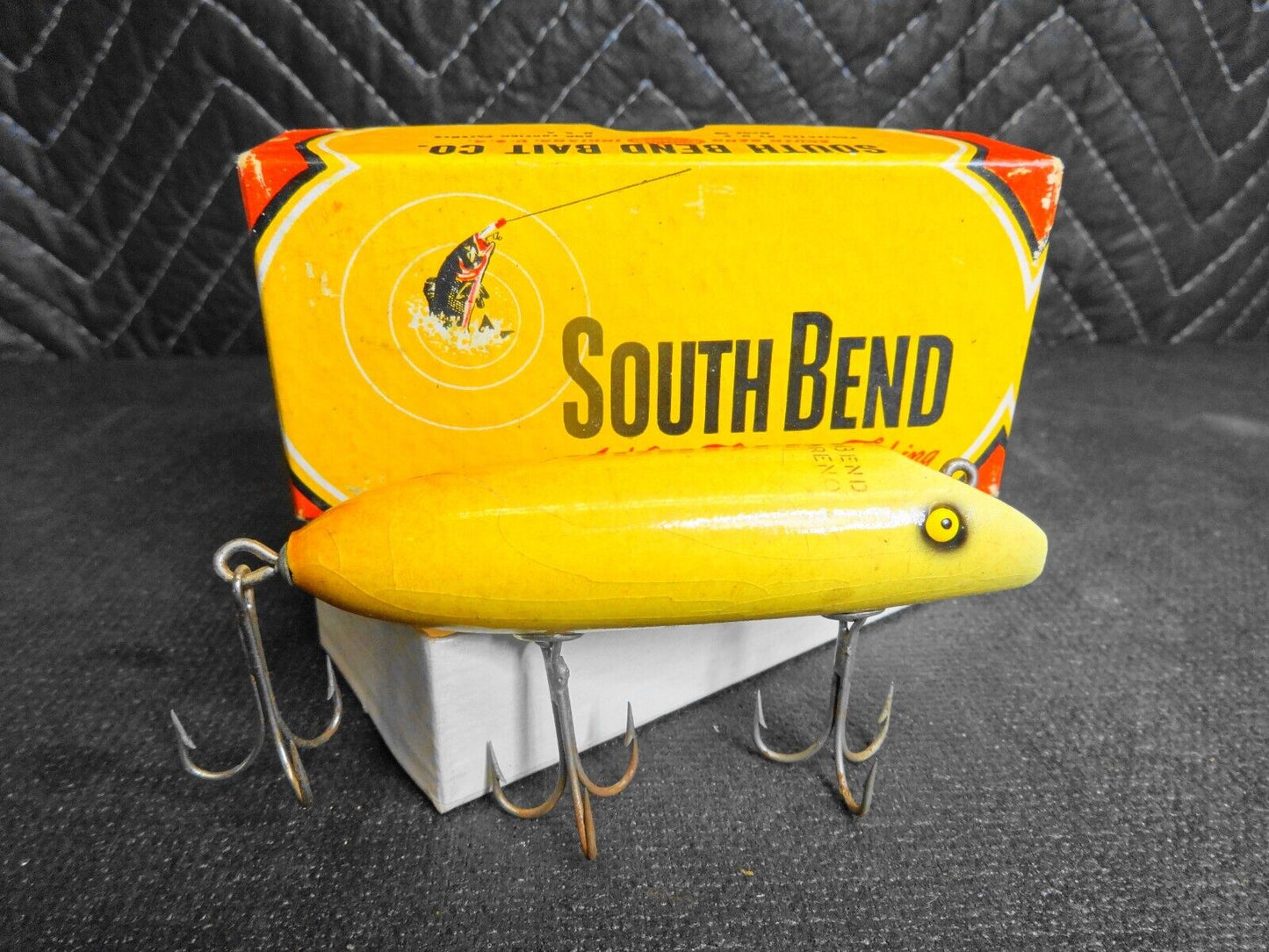 VINTAGE SOUTH BEND LURE - BASS ORENO 973 WITH BOX