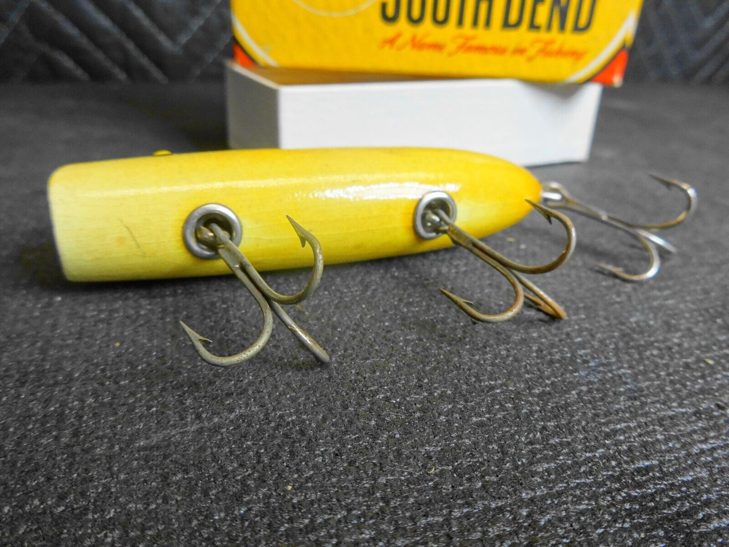 VINTAGE SOUTH BEND LURE - BASS ORENO 973 WITH BOX