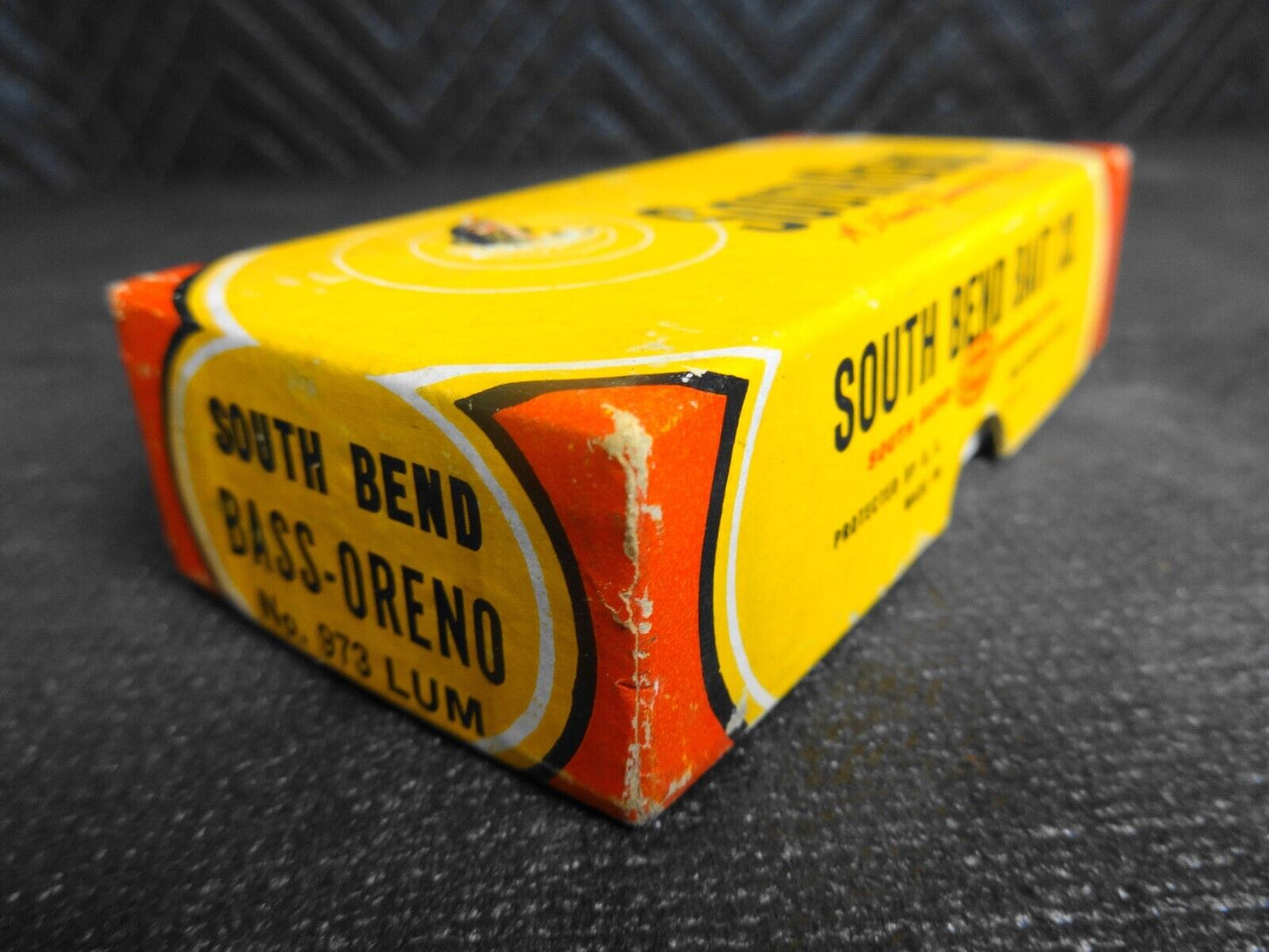 VINTAGE SOUTH BEND LURE - BASS ORENO 973 WITH BOX