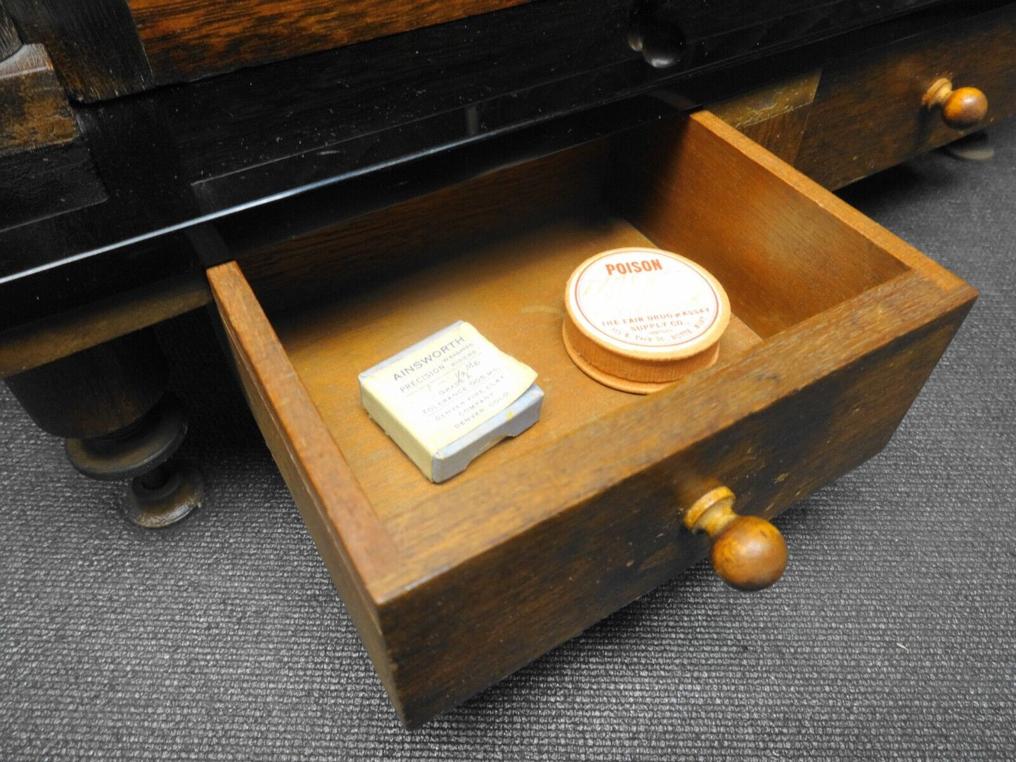 ANTIQUE Button Balance Gold Scale by G.P. Keller, Salt Lake City WALNUT CASE