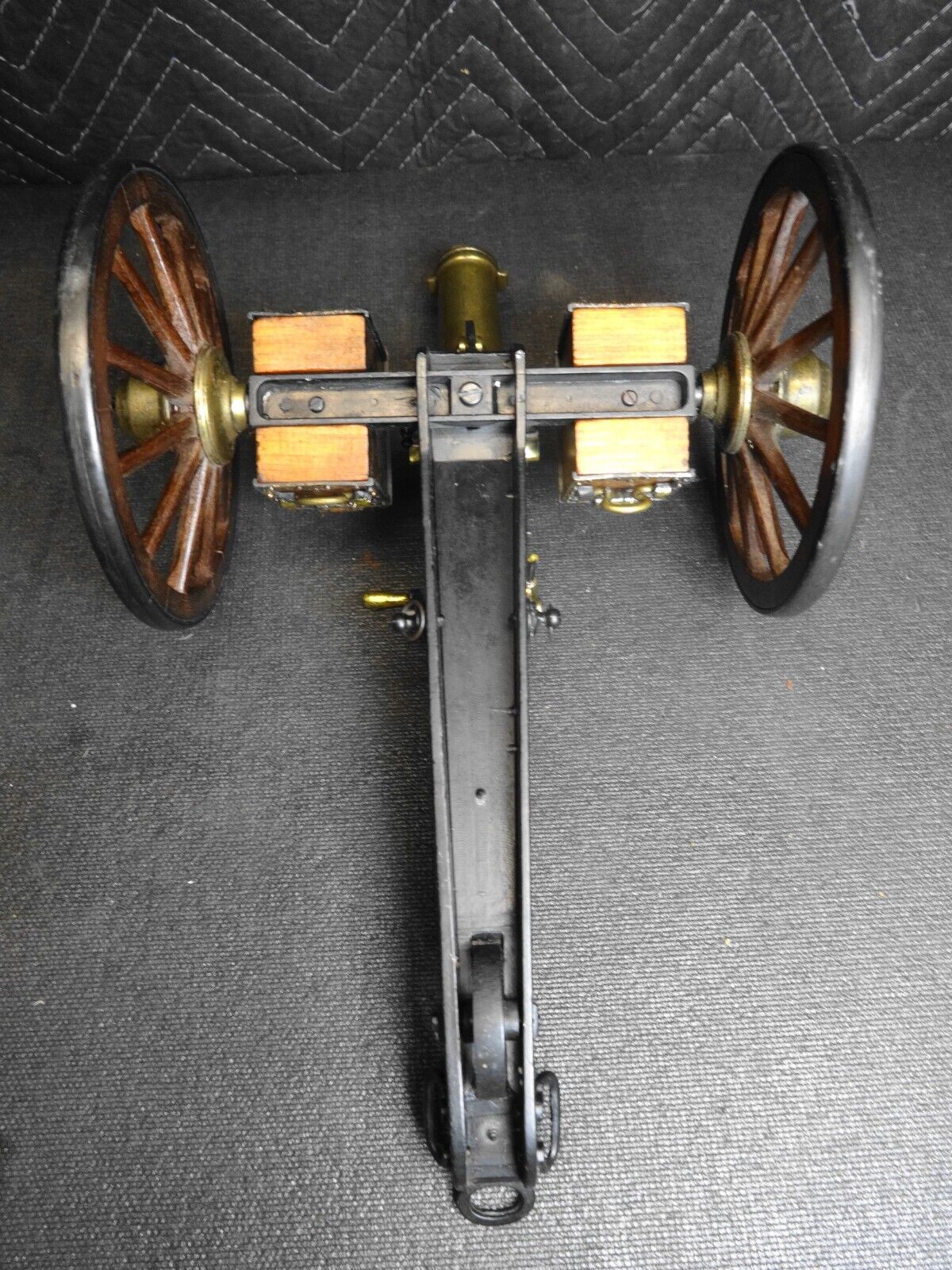 Vintage Mechanical Replica Desktop Artillary GATLING GUN 1883 Hartford Conn.