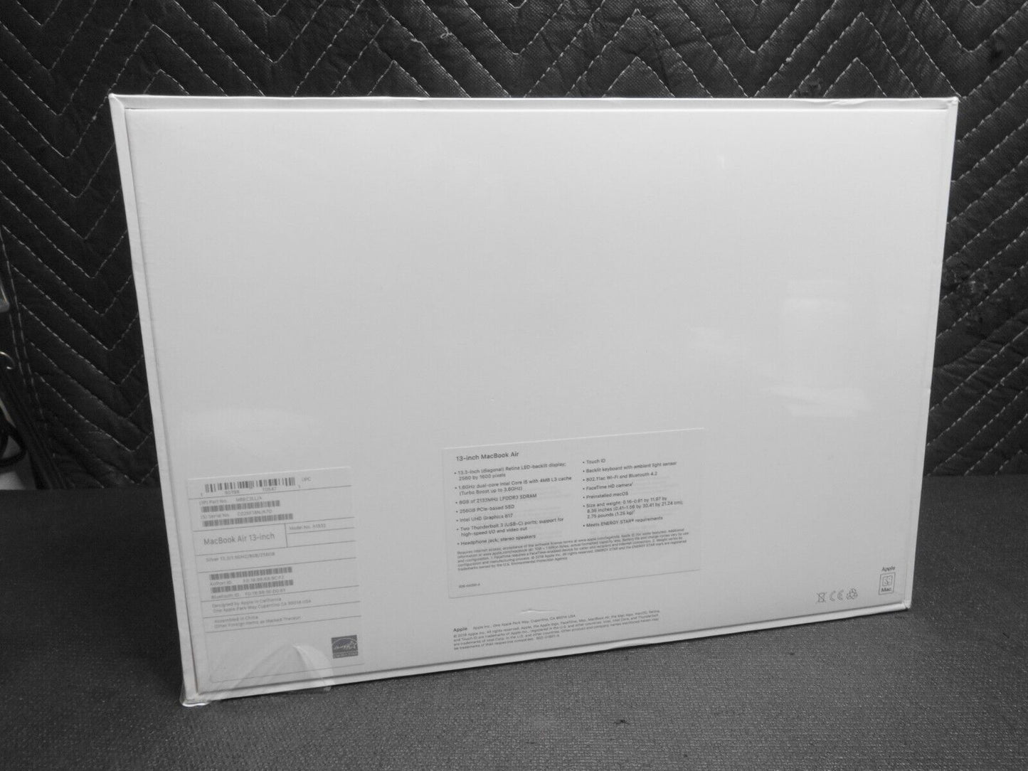 Apple MacBook Air Retina 13 Inch 1.6 GHz i5 256GB SSD 8GB RAM 2018 A1932