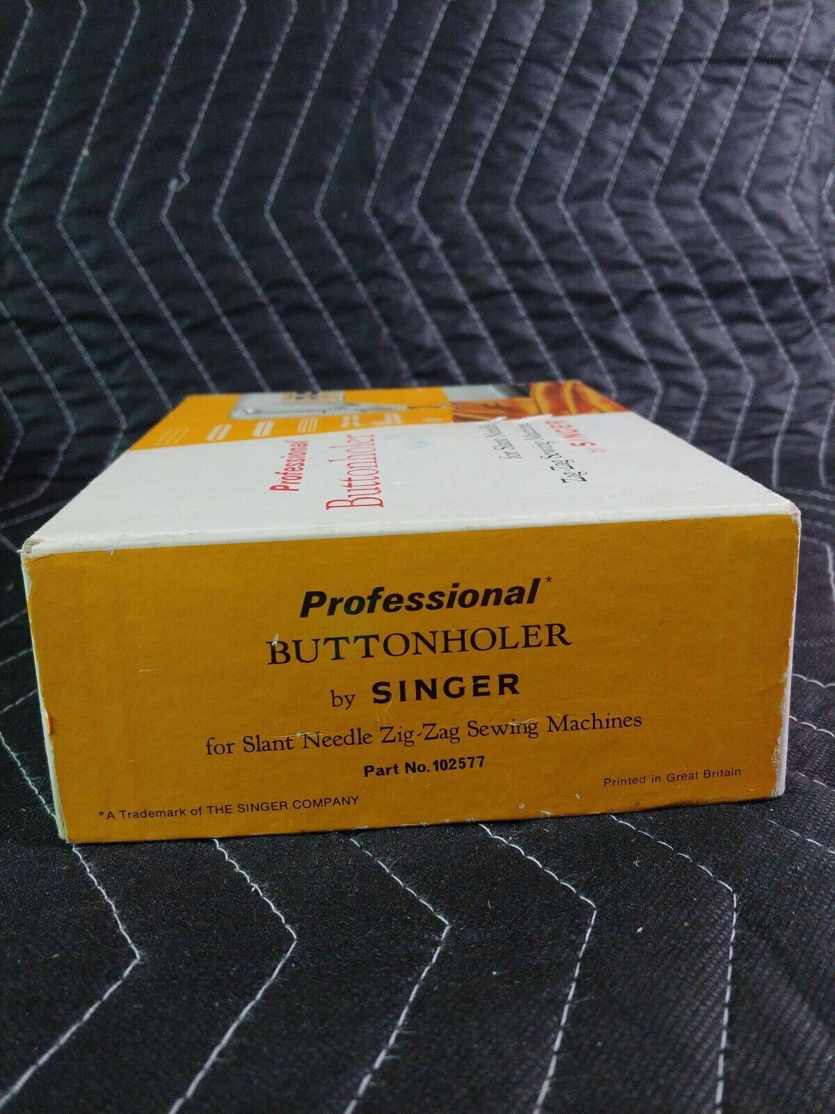 Vtg Singer Professional Buttonholer for Slant Needle Zig-Zag Sewing Machine 1