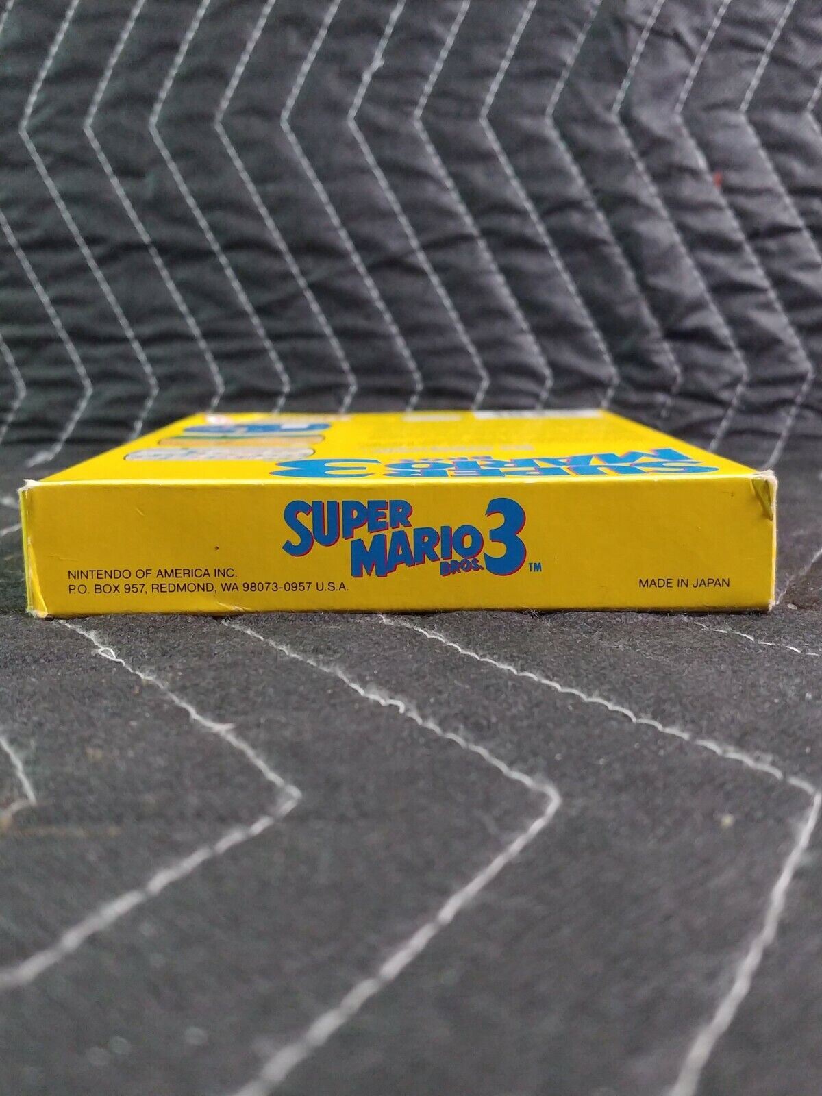 Super Mario Bros 3 Nintendo Classic NES with sleeve, manual box