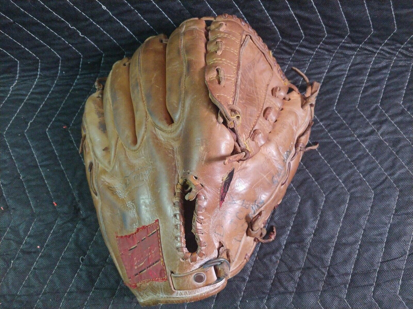 Rawlings Heart of the Hide -Right Hand Throw XFCB Bellow-Web-Made in the USA