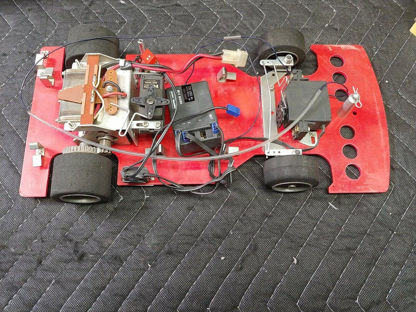 Vintage COX R/C Electric race car Ferrari 512 BB