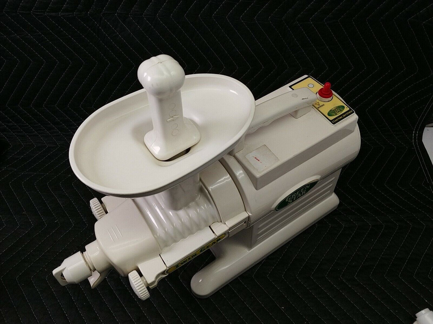 Tribest GS-1000 Greenstar Twin Gear Cold Press Juicer w/ extras