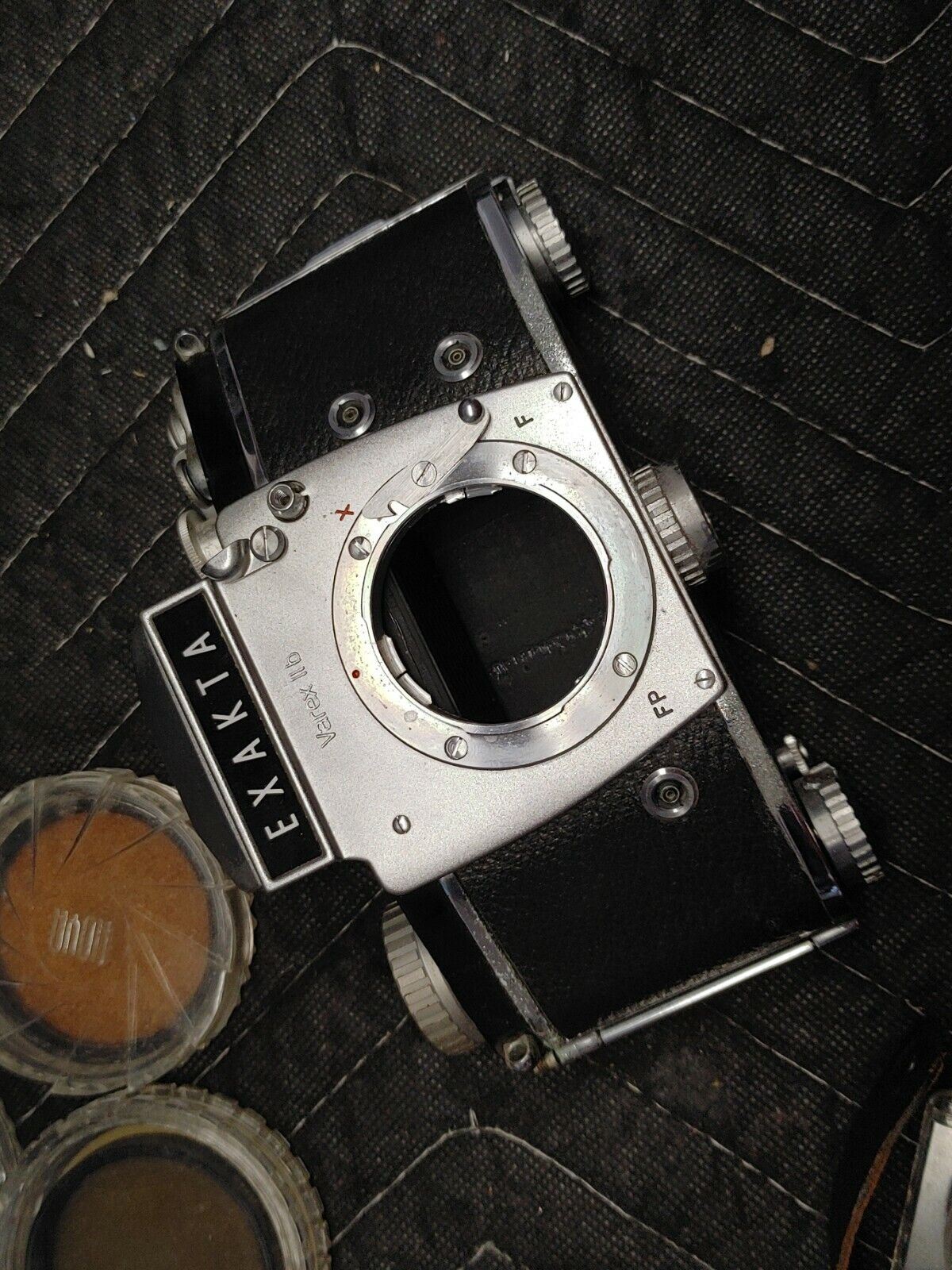 Ihagee Exakta Varex IIb Carl Zeiss Jena w/ filters and case