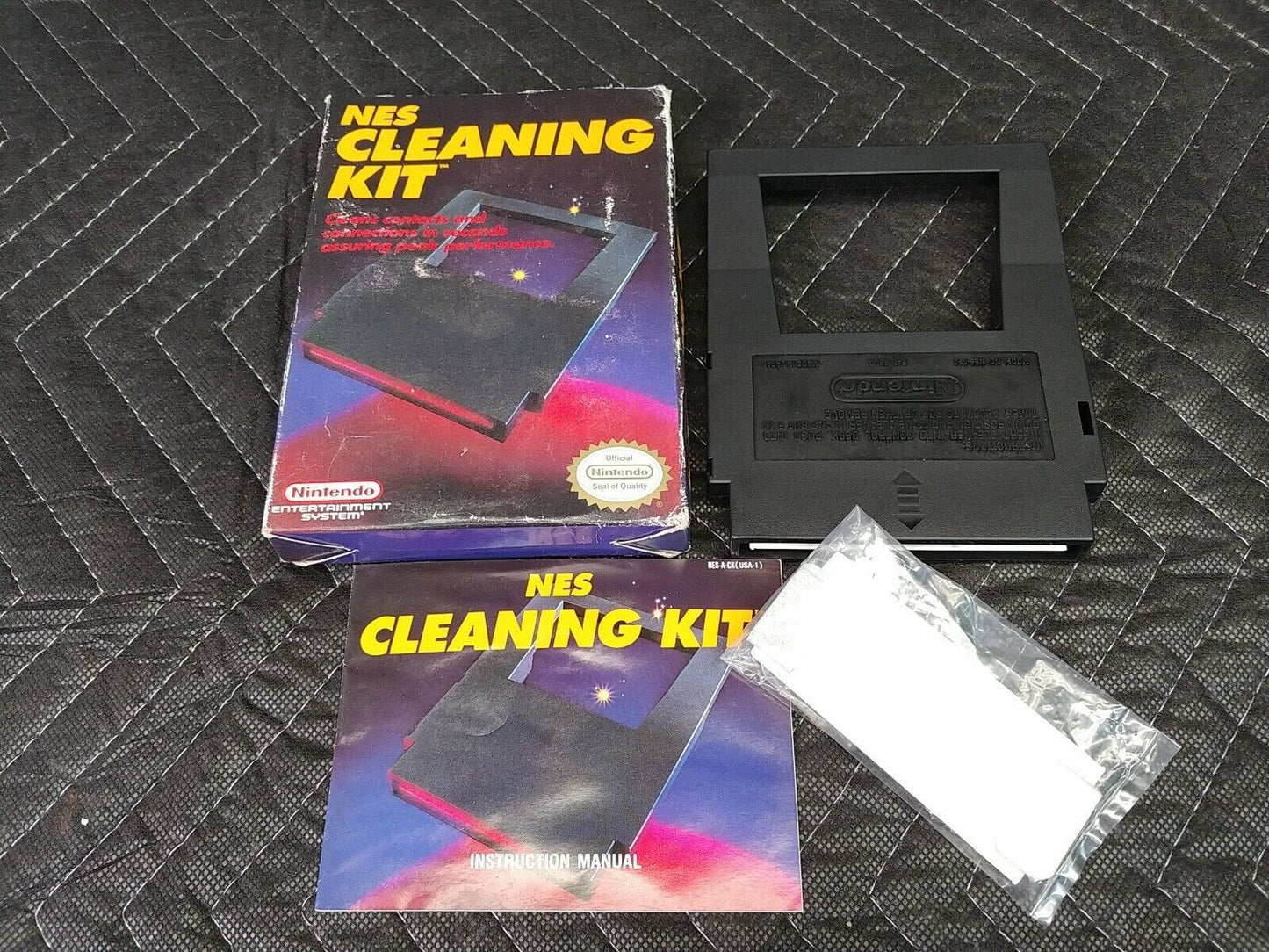 Nintendo 1989 NES Cleaning Kit Complete in Original Box, Manual & Cleaner