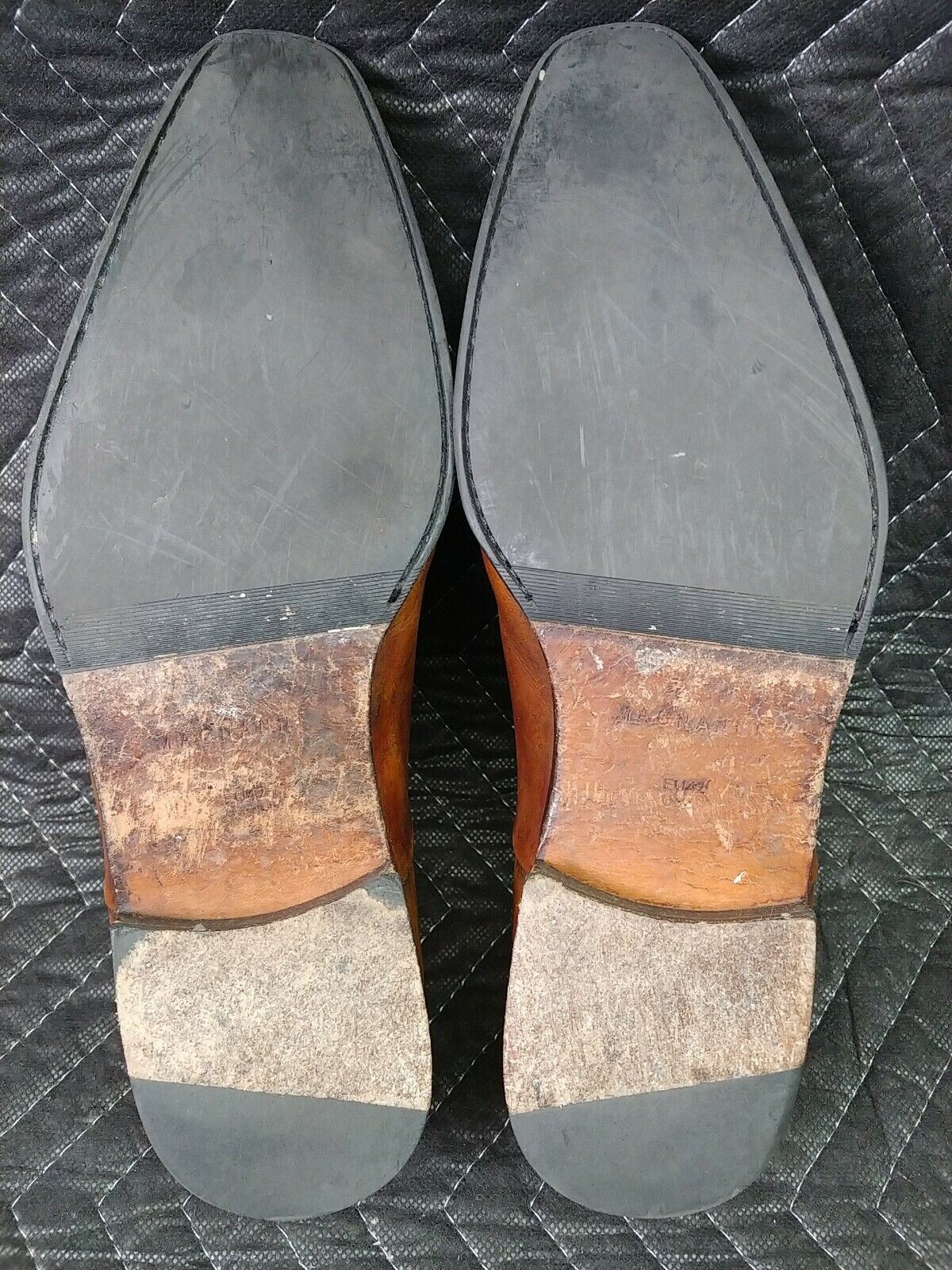 Magnanni Cap Toe Lace Up size 8-9 US (11676)