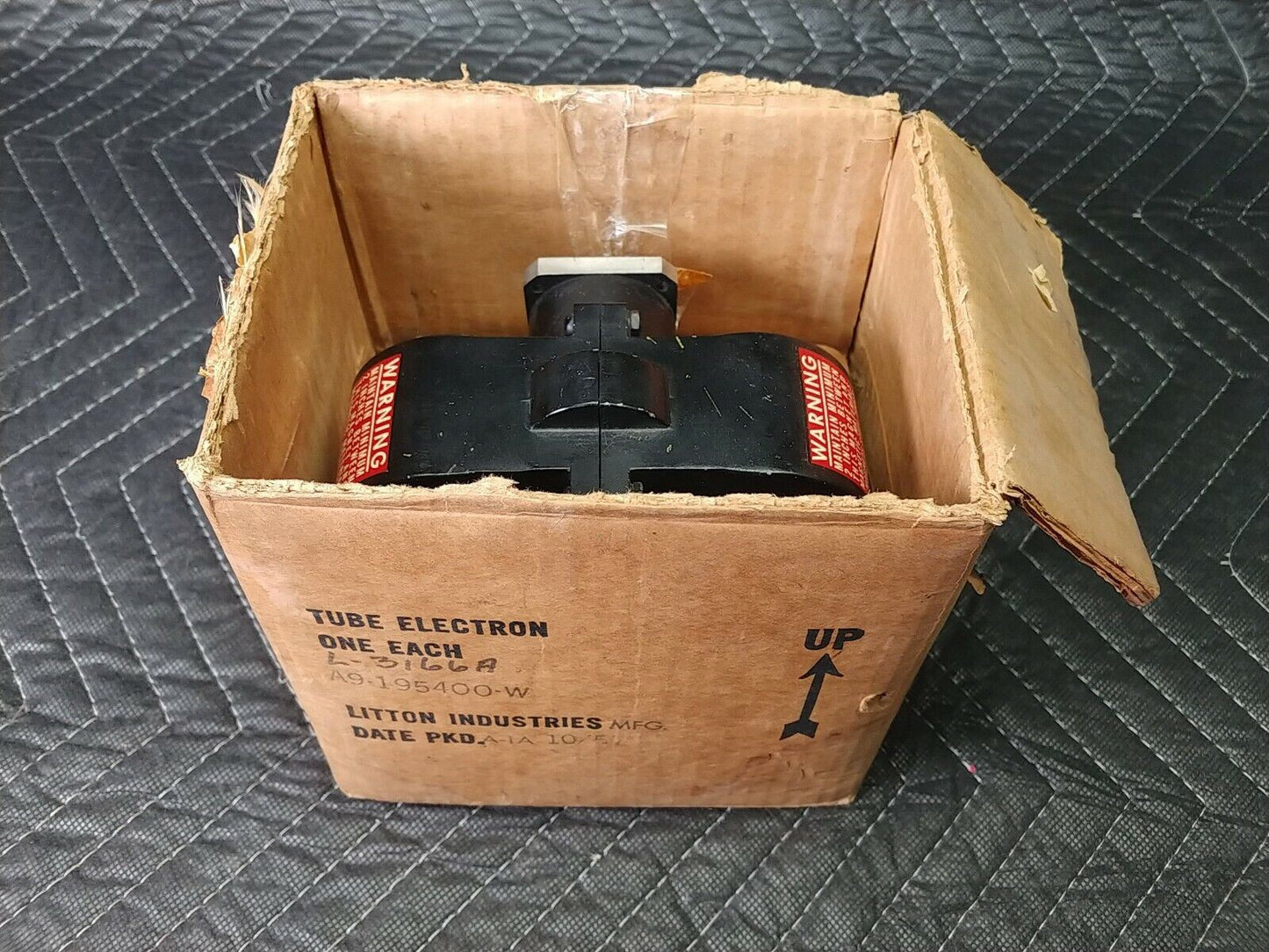 L-3166A Litton Industries 262 tube electron