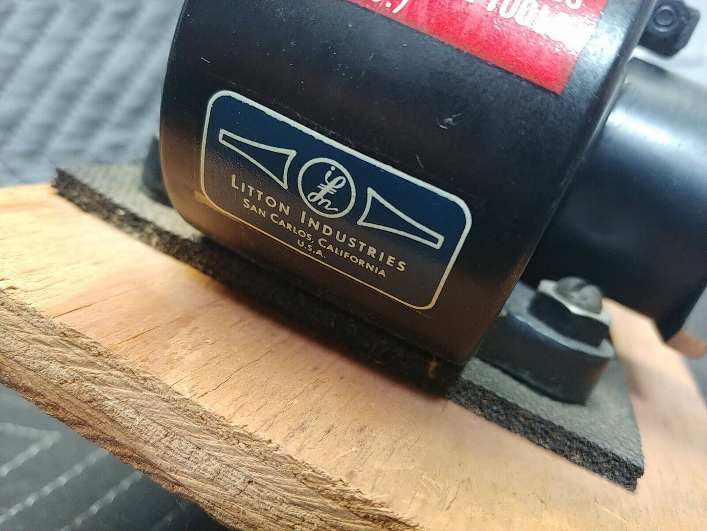 L-3166A Litton Industries 262 tube electron