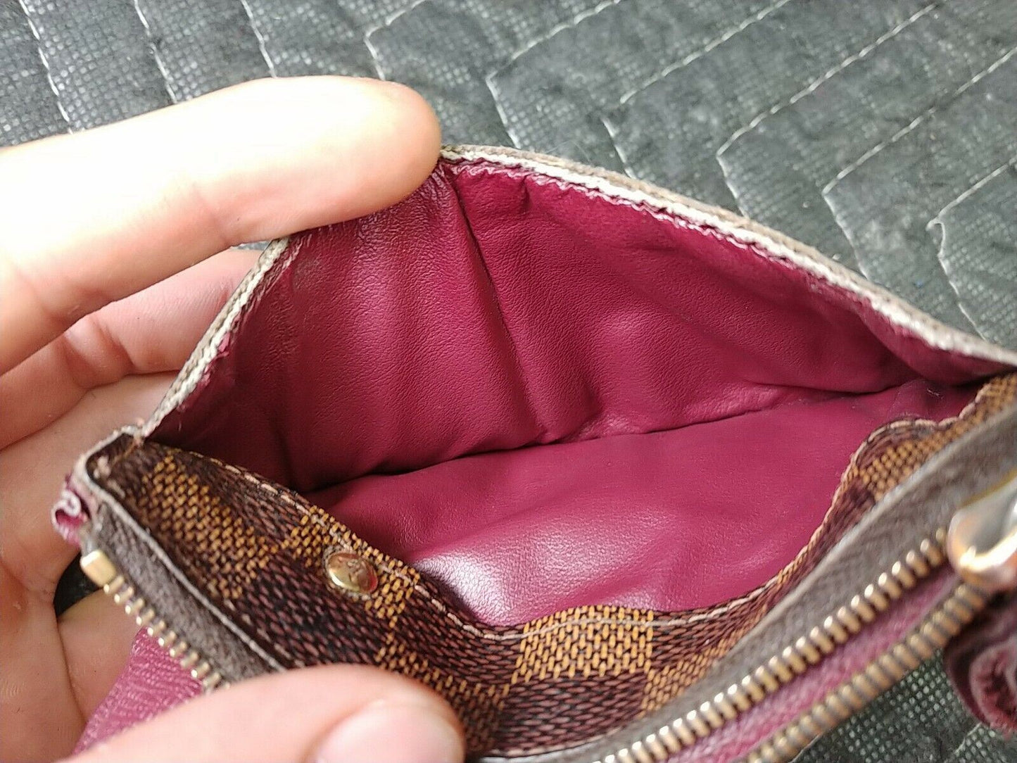 Authentic LOUIS VUITTON Key Cles Pouch Coin Card Holder Charm Damier Ebene